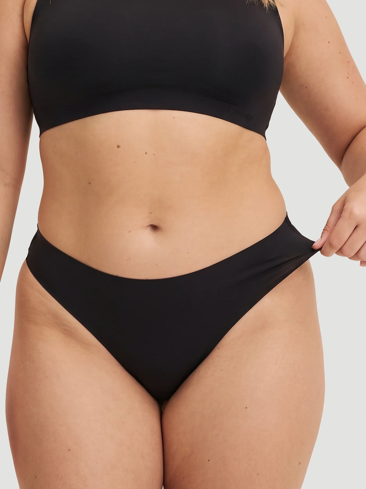 Mid Waist Seamless Bonded Thong Underwear