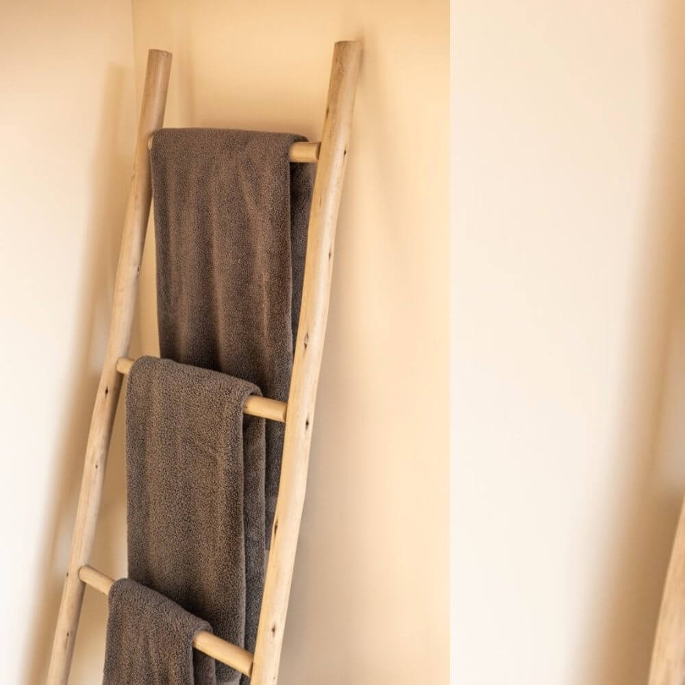 Handmade Lemon Wood Towel Ladder – Natural 150cm Bathroom Storage Rack image 4