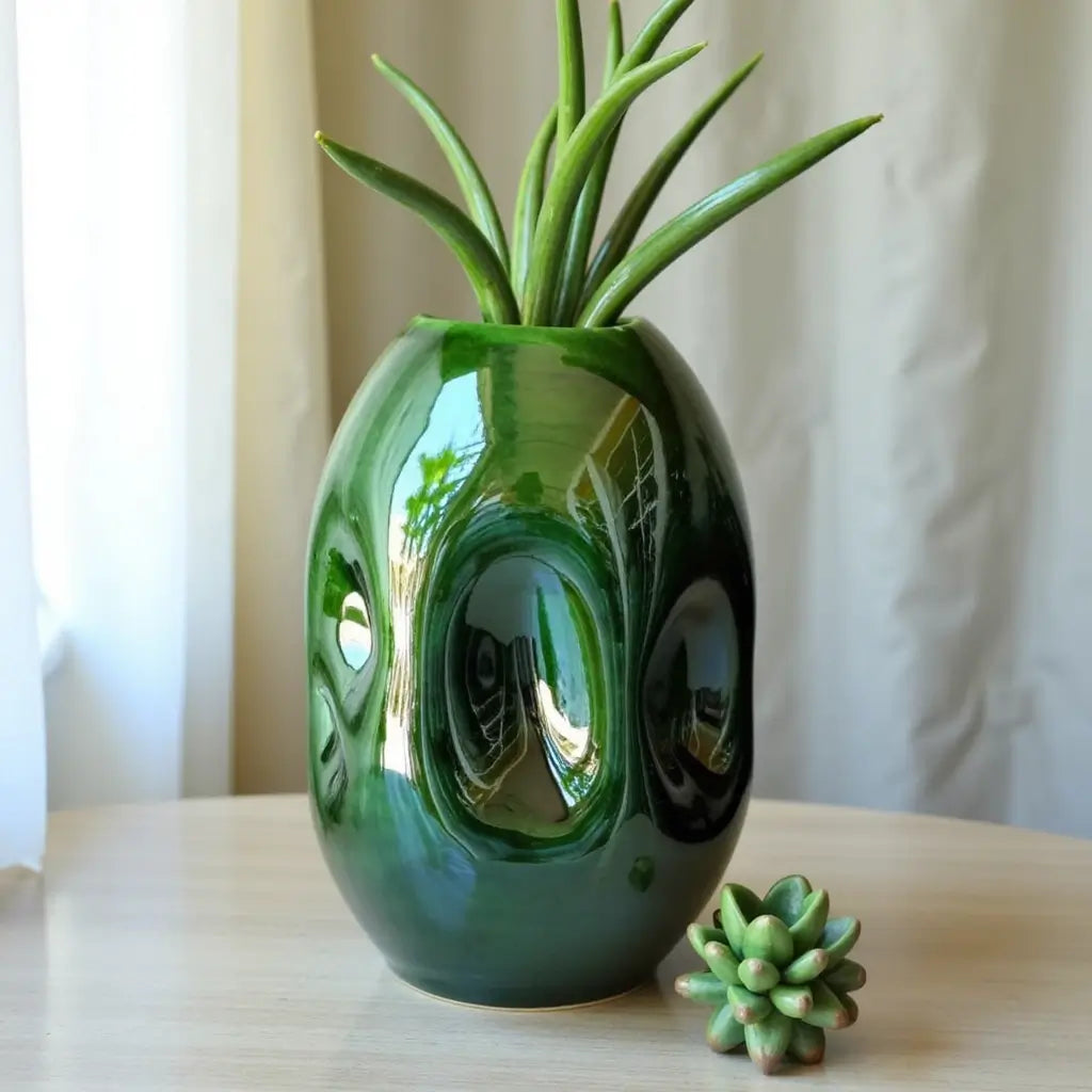 Emerald Green Sculptural Ceramic Vase – Contemporary Handmade Design image 2