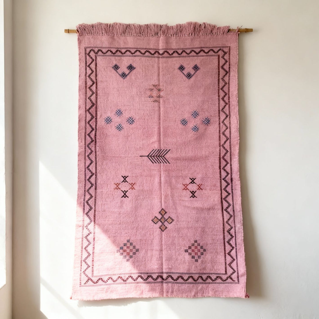 Pink Moroccan Sabra Rug 3×5 – Handwoven Cactus Silk Wall Hanging image