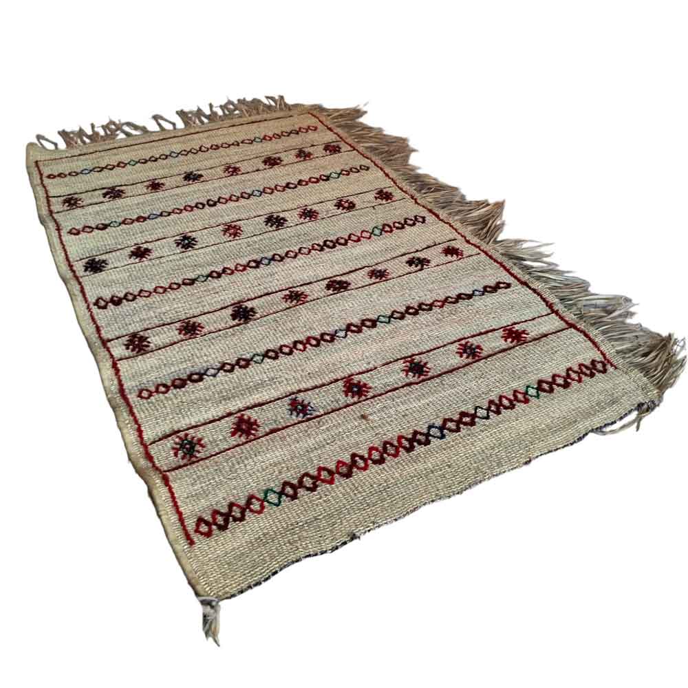 Handwoven Straw Runner Rug with Berber Embroidery – 40×75 Inches image 6