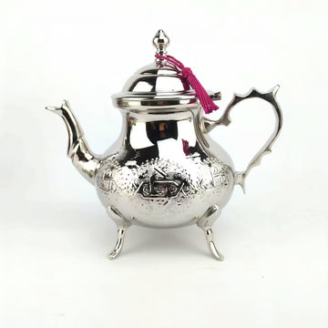 Silver-Plated Engraved Teapot 1.5L – Footed 12-Cup Design image